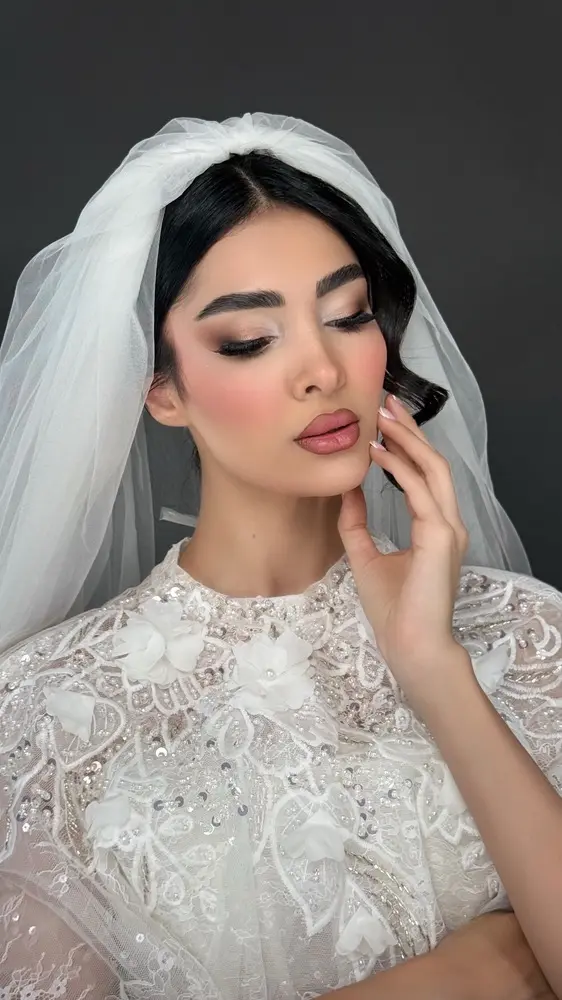 خدمات عروس در سالن زیبایی روژینا